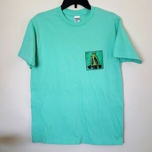 Graphic tee shirt, mint green. Sz Medium